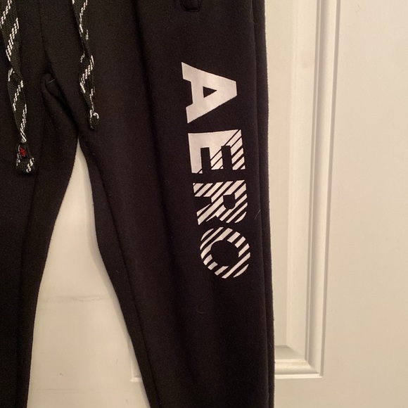 Aeropostale Men’s Jogging Pants size Small - Picture 3 of 6